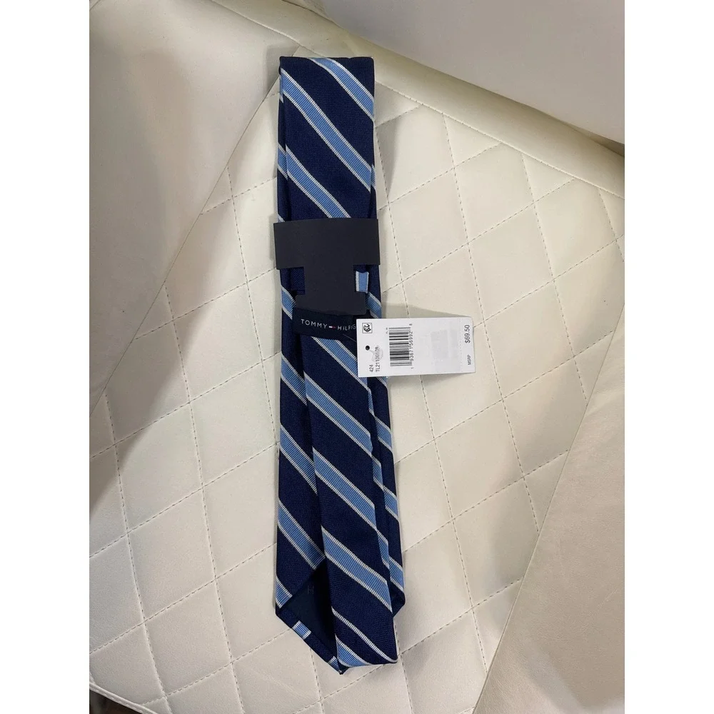 Tommy Hilfiger Necktie Blue‎ Striped Business Career Silk Blend